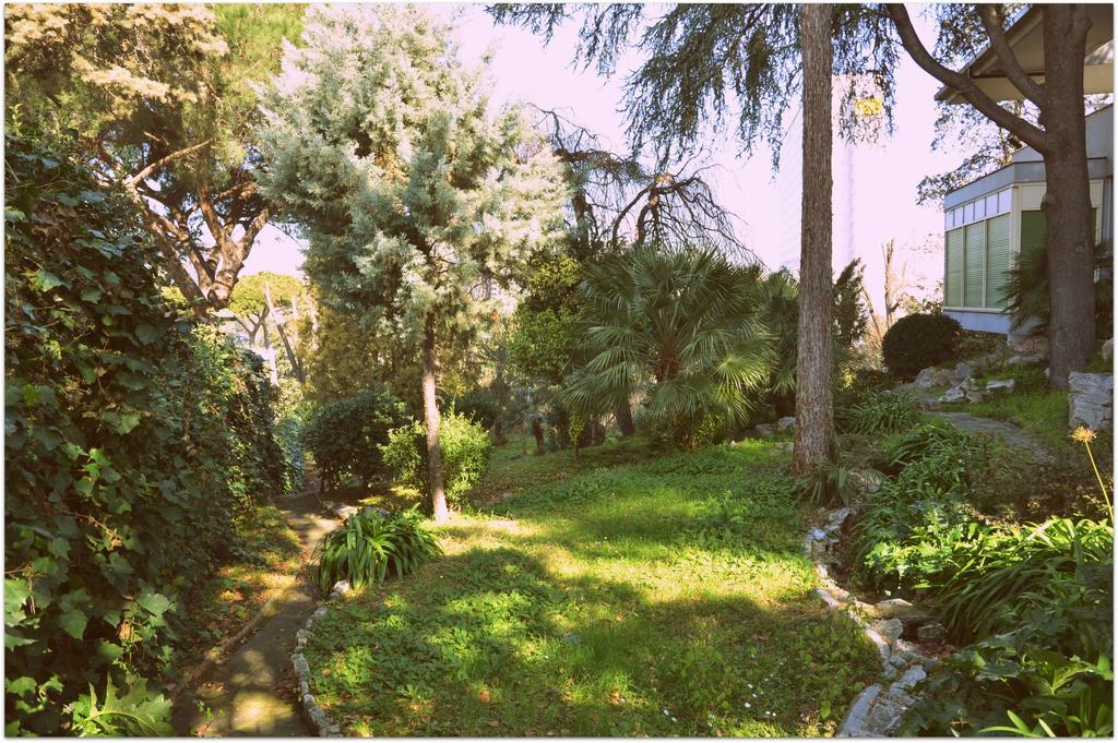 罗马Casa Per Ferie Cardinal G. Guarino住宿加早餐旅馆 外观 照片