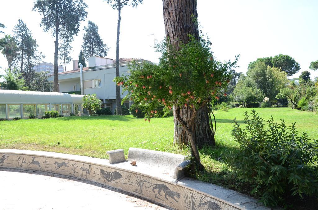 罗马Casa Per Ferie Cardinal G. Guarino住宿加早餐旅馆 外观 照片