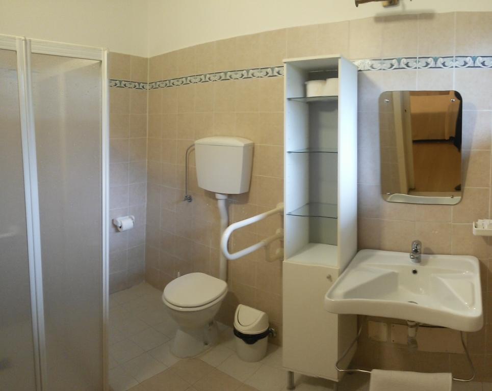 罗马Casa Per Ferie Cardinal G. Guarino住宿加早餐旅馆 外观 照片
